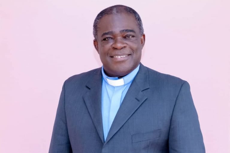Don’t Follow ‘Dishonorable,Disrespectful, Wicked Politicians’- Rev Opuni Tells Youth
